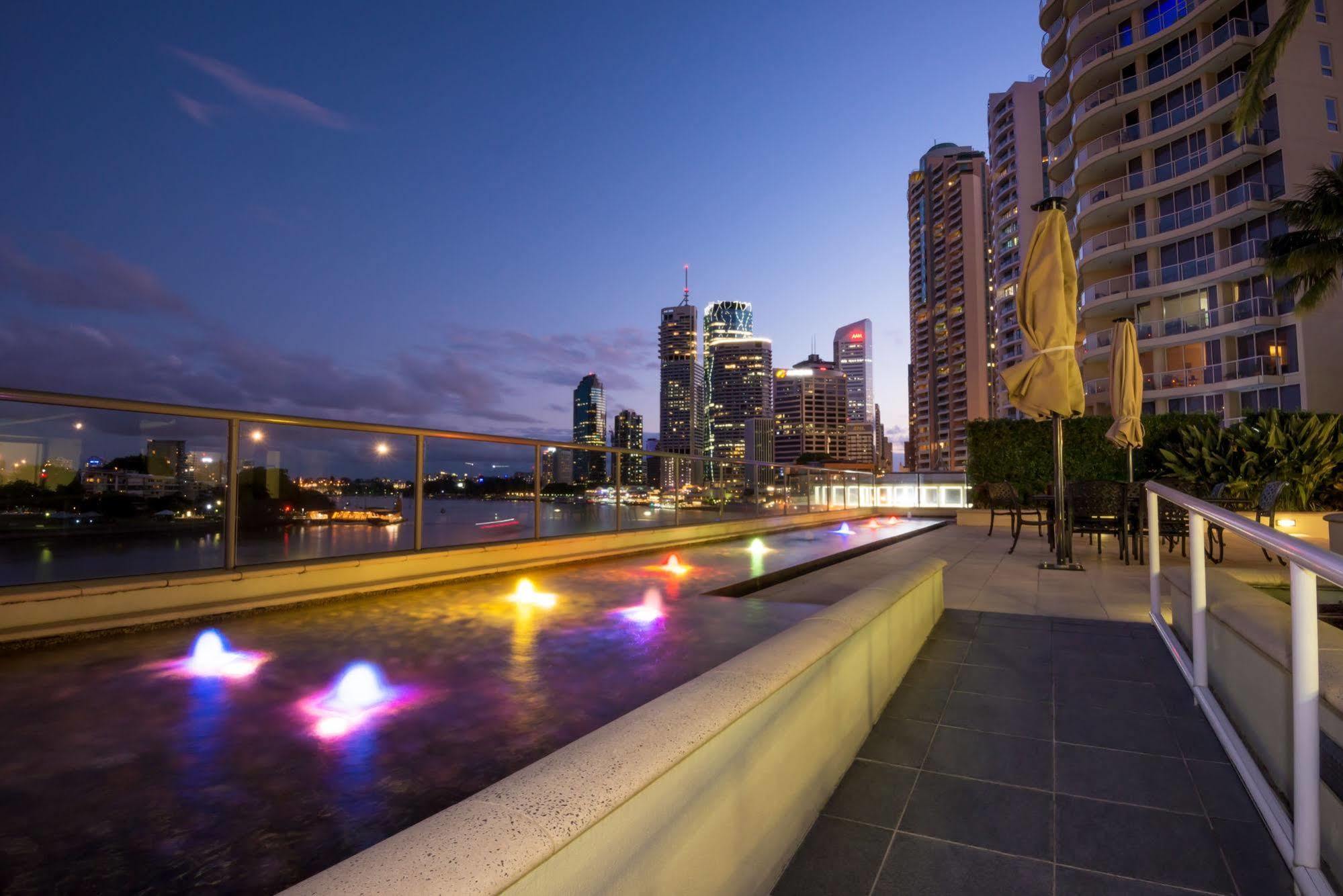 Aab Apartments Brisbane บริสเบน ภายนอก รูปภาพ